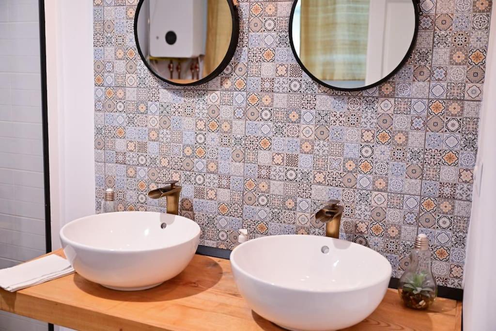 Flh - Zen Apartment Sibiu Esterno foto