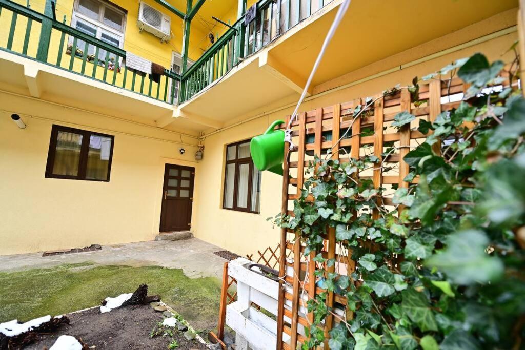 Flh - Zen Apartment Sibiu Esterno foto